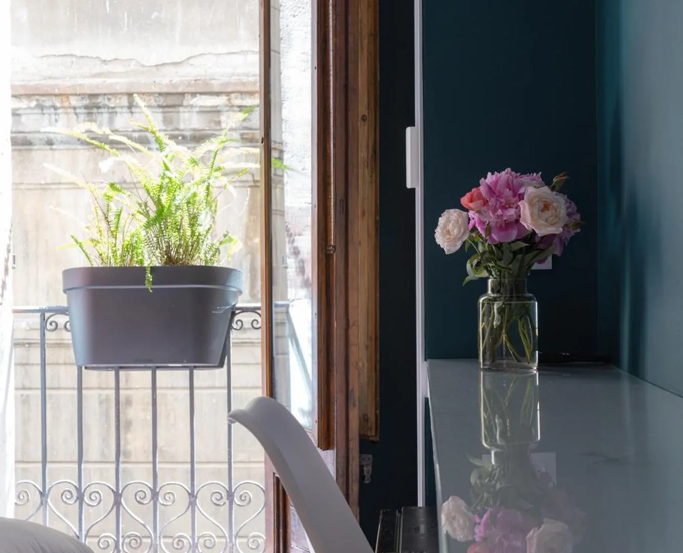 Hostal Sol Y K Barcelona Guest house
